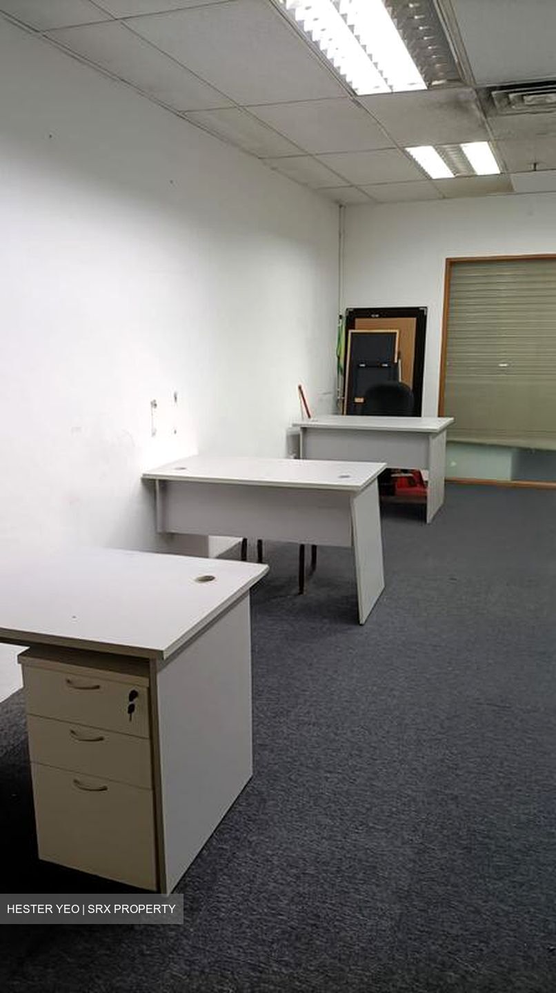 Golden Sultan Plaza (D7), Office #472273581